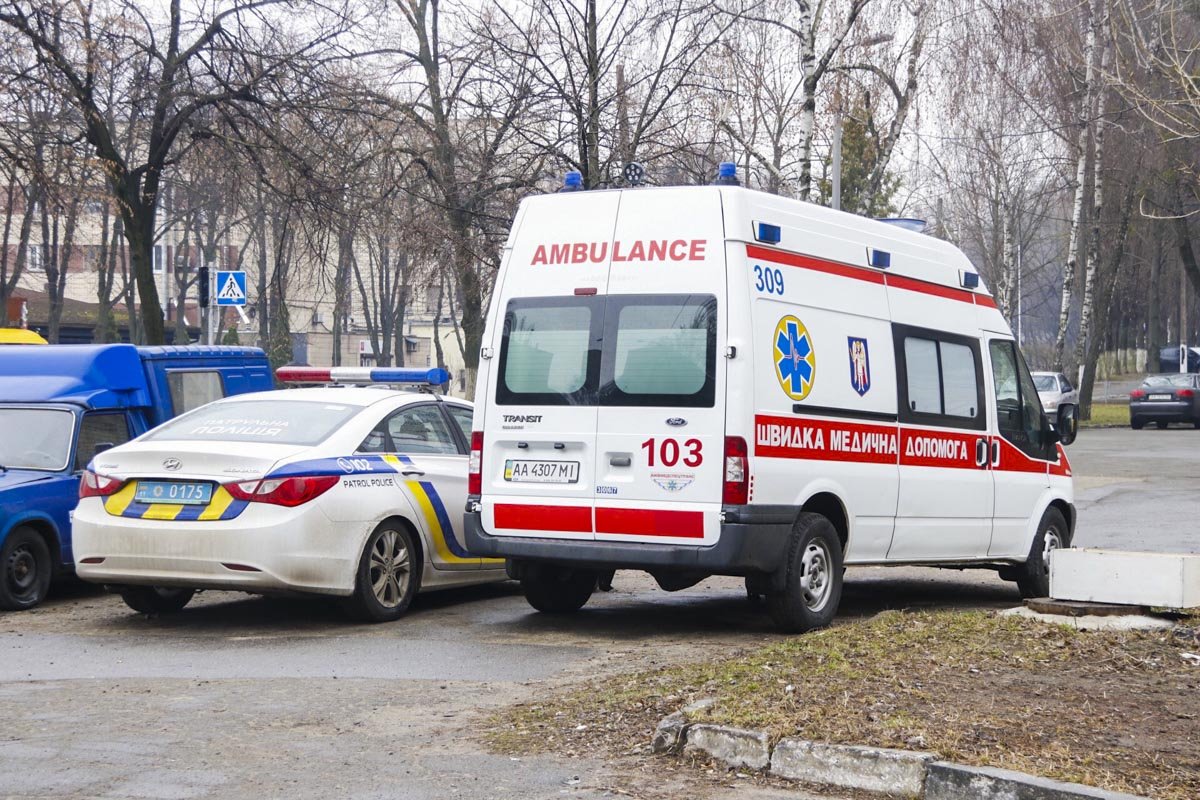 Площадь пожара составила около 2 квадратных метров Площадь пожара составила около 2 квадратных метров