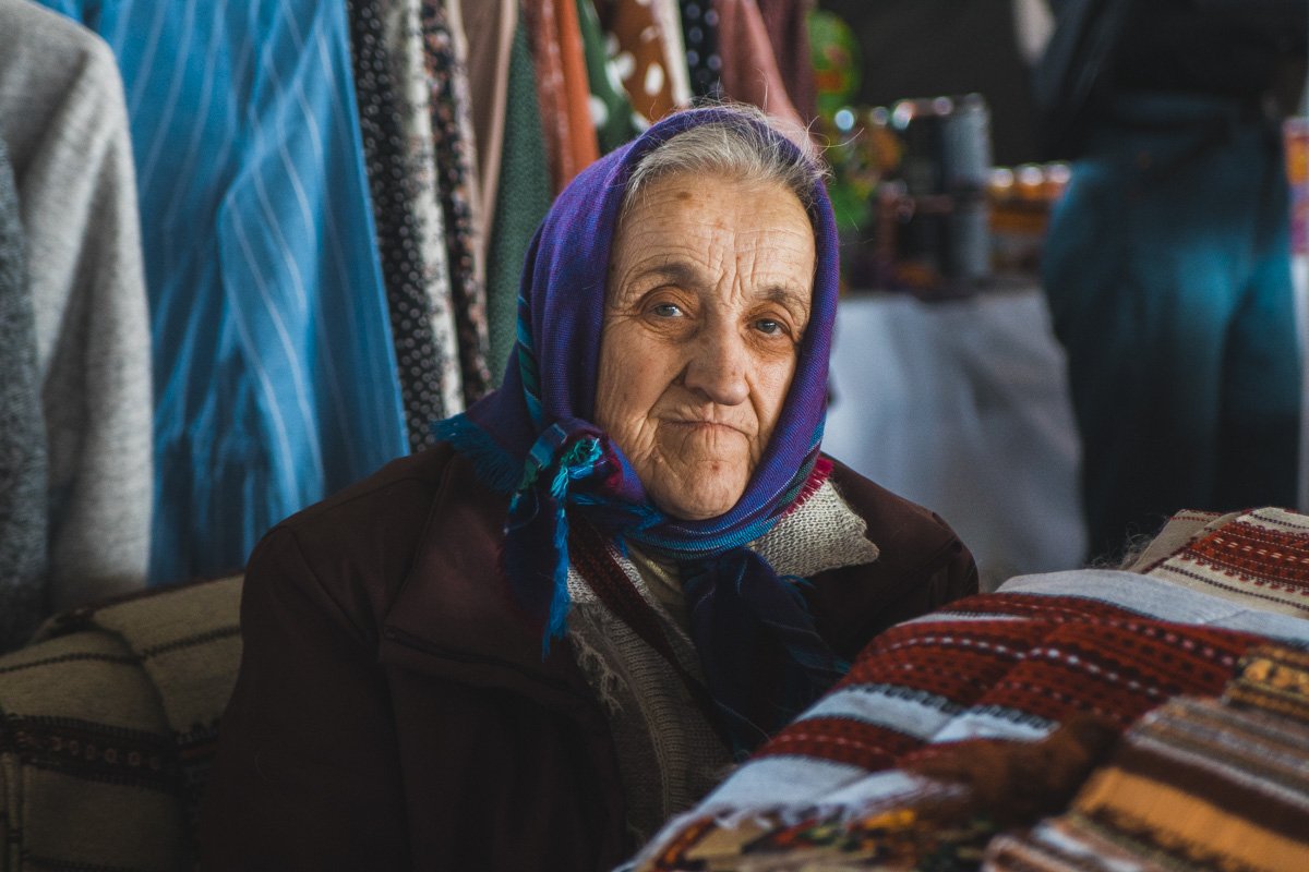 Захотелось к бабуле наведаться Захотелось к бабуле наведаться