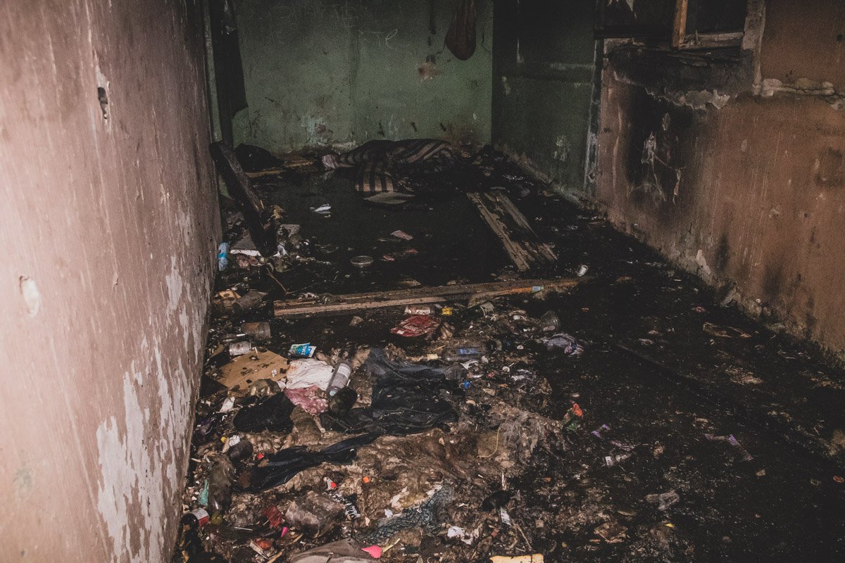 Возгорание произошло одновременно в трех разных комнатах