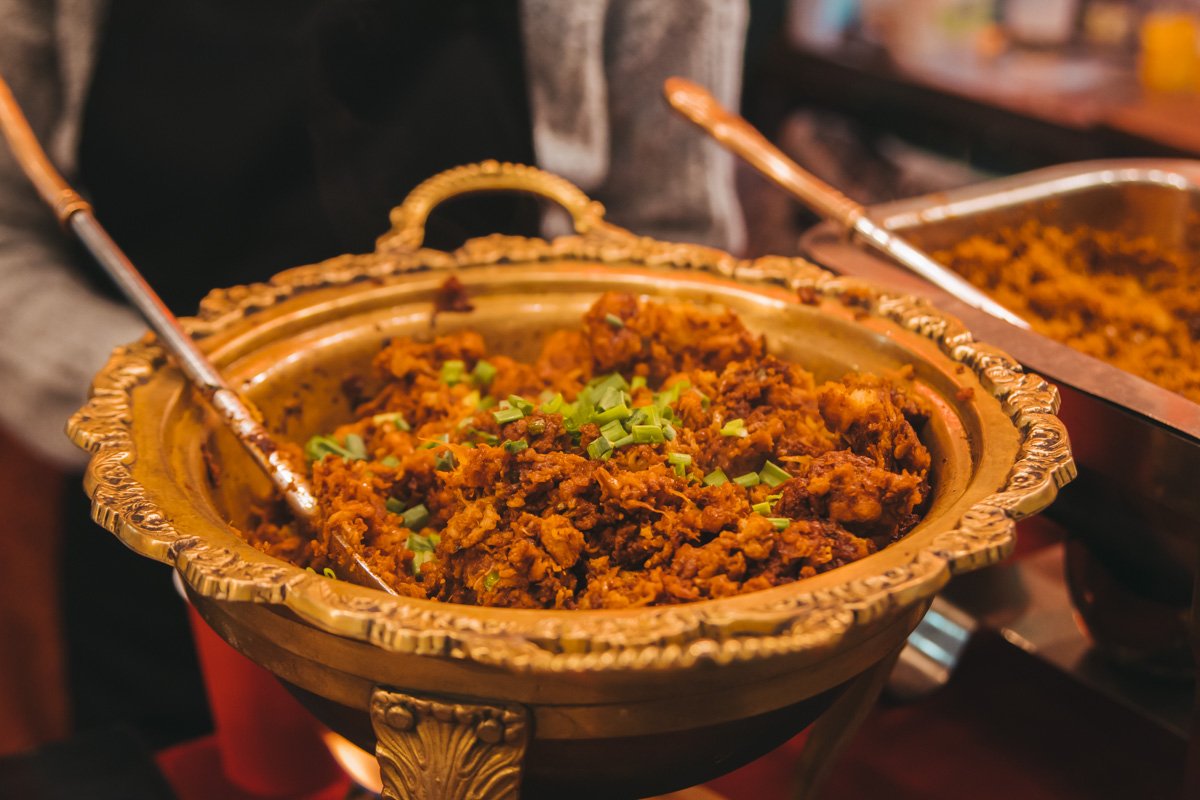 Все гости весеннего праздника могли послушать украинскую народную музыку, попробовать вкусные домашние блюда и от души повеселиться Все гости весеннего праздника могли послушать украинскую народную музыку, попробовать вкусные домашние блюда и от души повеселиться