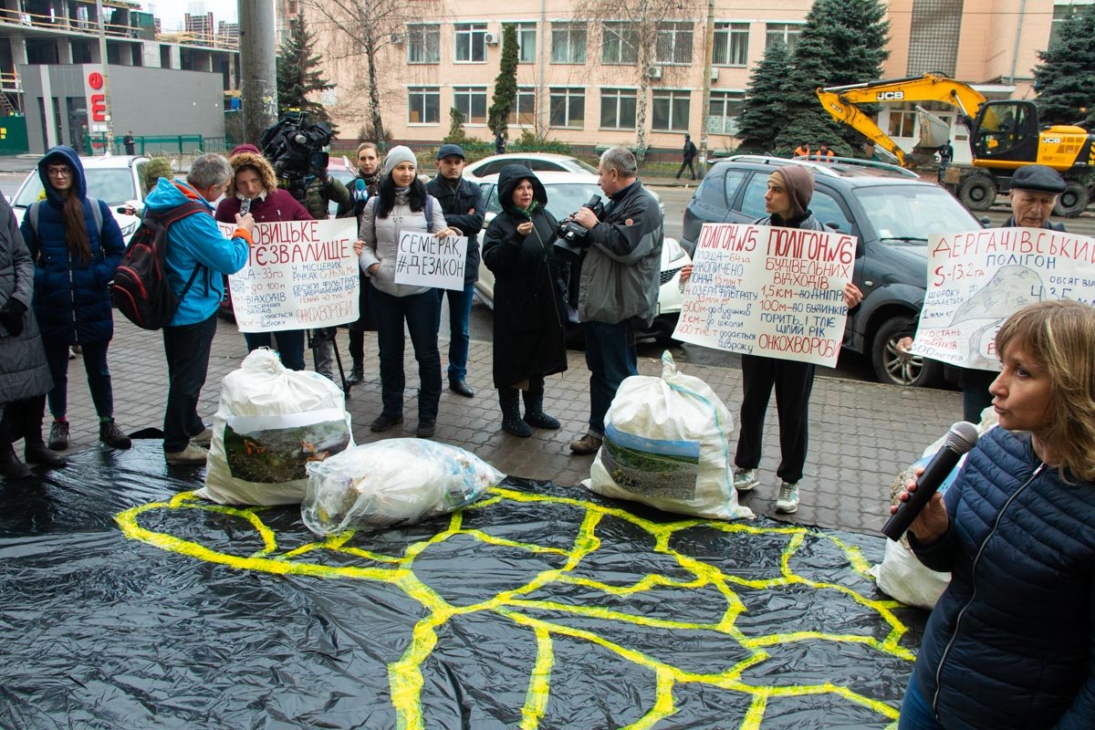 Также участники митинга рассказали о крупнейших свалках на территории нашей страны