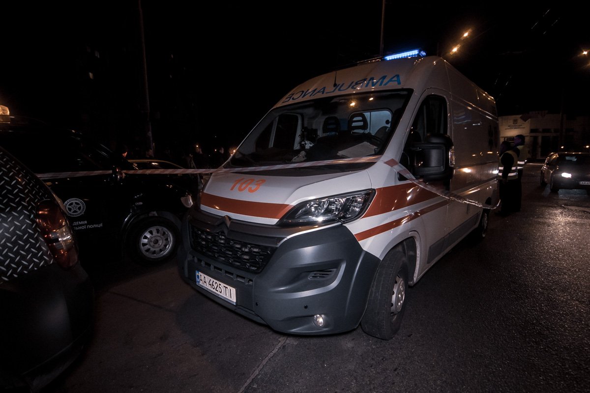 Медики госпитализировали пострадавшую в срочном порядке 