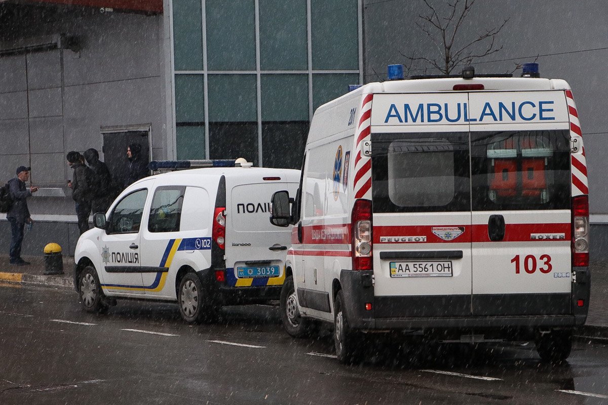 На месте работали медики и полиция