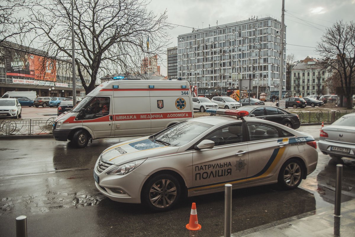 Вызов на линию экстренных служб поступил около 16:40