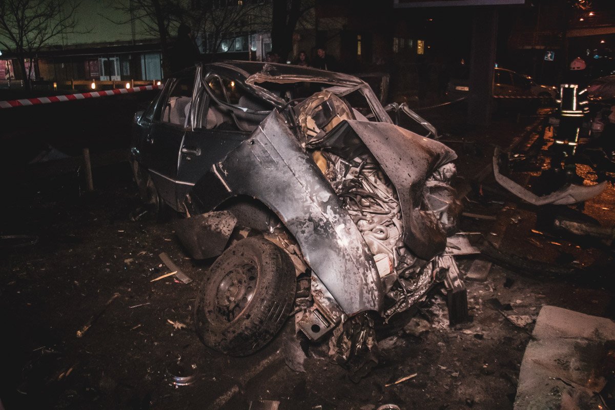 Удар был таким сильным, что Daewoo загорелся