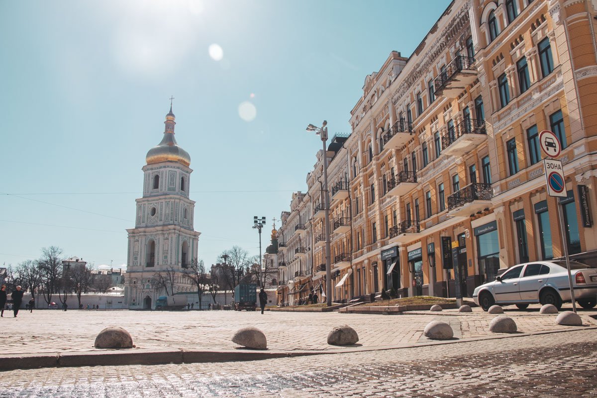 Софийская площадь снова стала полностью пешеходной Софийская площадь снова стала полностью пешеходной