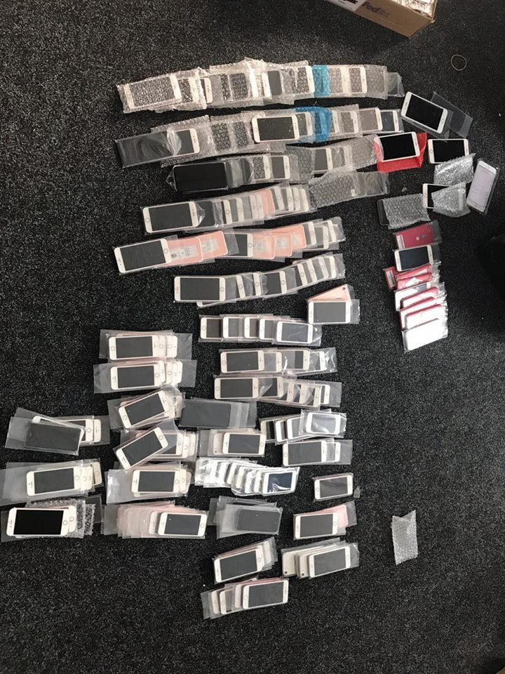 Каждый месяц на поддельных гаджетах мужчина зарабатывал около 5 миллионов гривен Каждый месяц на поддельных гаджетах мужчина зарабатывал около 5 миллионов гривен