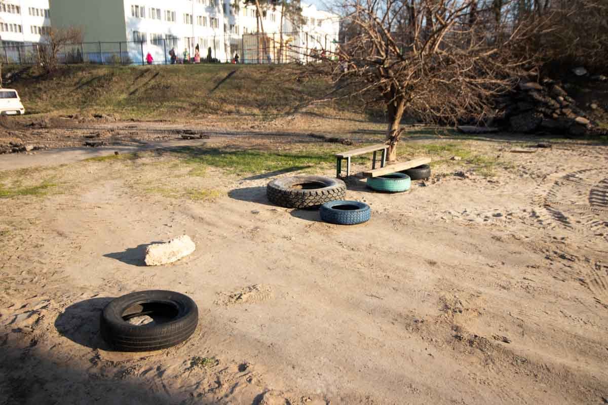 Жильцы боятся, что на их придомовой территории появится новострой для МВД Жильцы боятся, что на их придомовой территории появится новострой для МВД