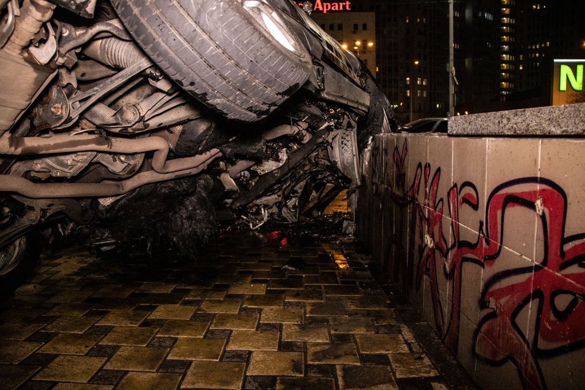 Свидетели утверждают, что мужчина за рулем был пьян