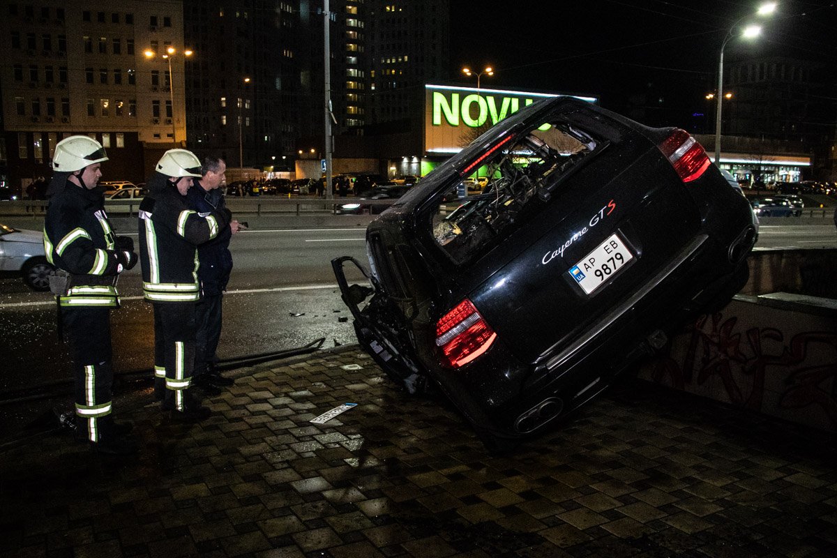 Водителя разыскивает полиция