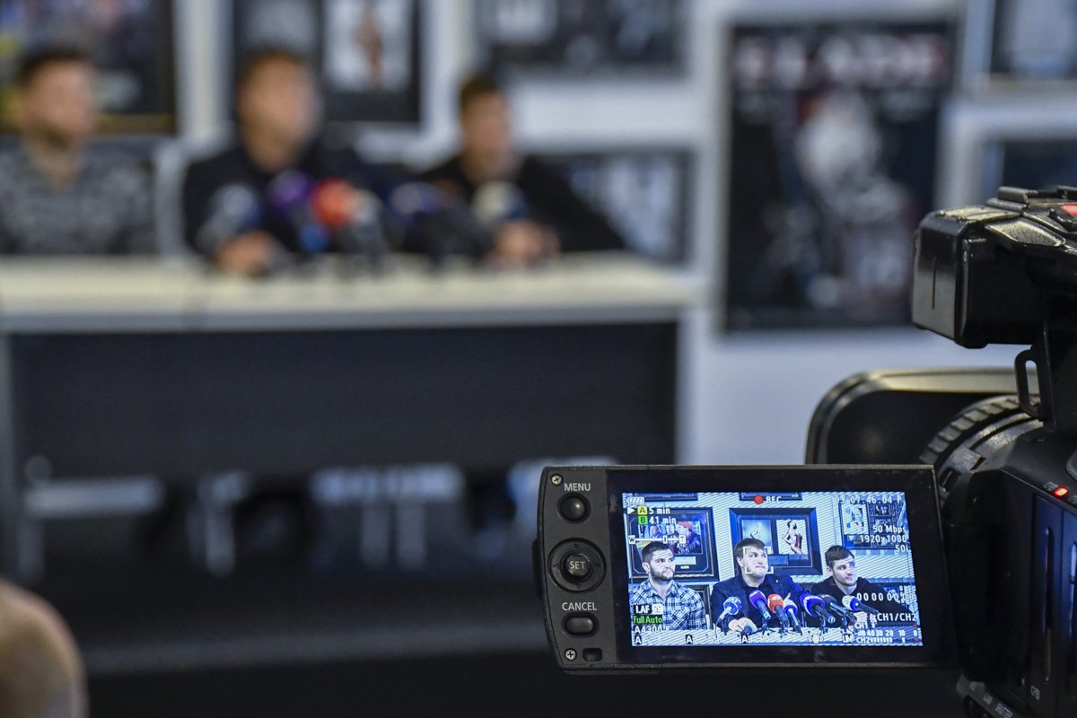 В Киеве прошел пресс-брифинг, на котором анонсировали бой Дениса Беринчика с японцем Нихито Аракавой В Киеве прошел пресс-брифинг, на котором анонсировали бой Дениса Беринчика с японцем Нихито Аракавой