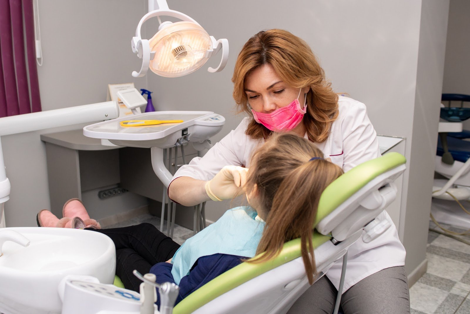 Стоматологии Киева: где найти лучших специалистов и цены на услуги 2