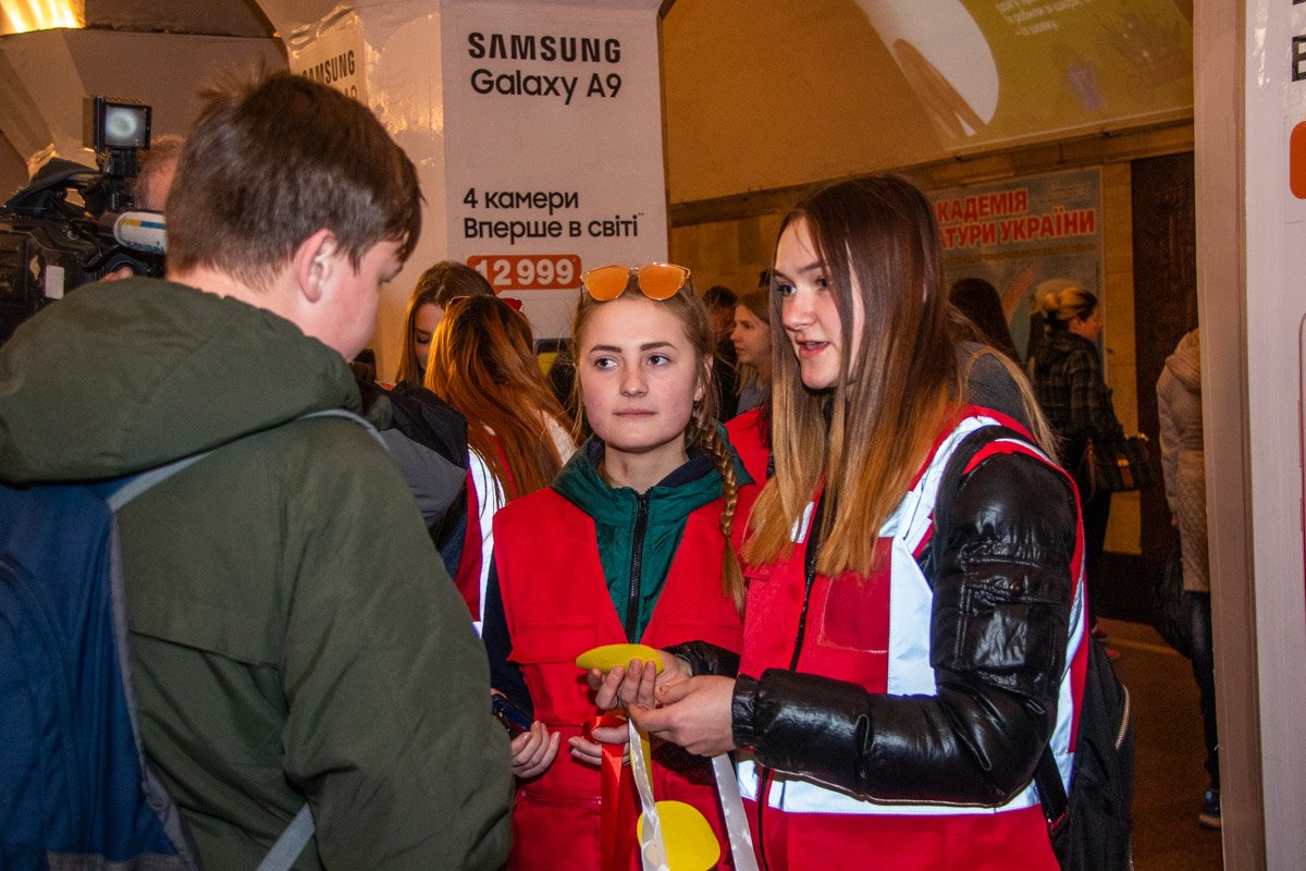 К Всемирному дню здоровья волонтеры опросили жителей и гостей столицы касательно их образа жизни К Всемирному дню здоровья волонтеры опросили жителей и гостей столицы касательно их образа жизни