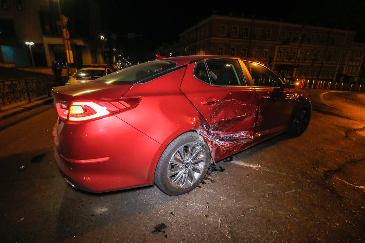 Водитель "корейца" постарался избежать столкновения, однако ему не удалось этого сделать Водитель "корейца" постарался избежать столкновения, однако ему не удалось этого сделать
