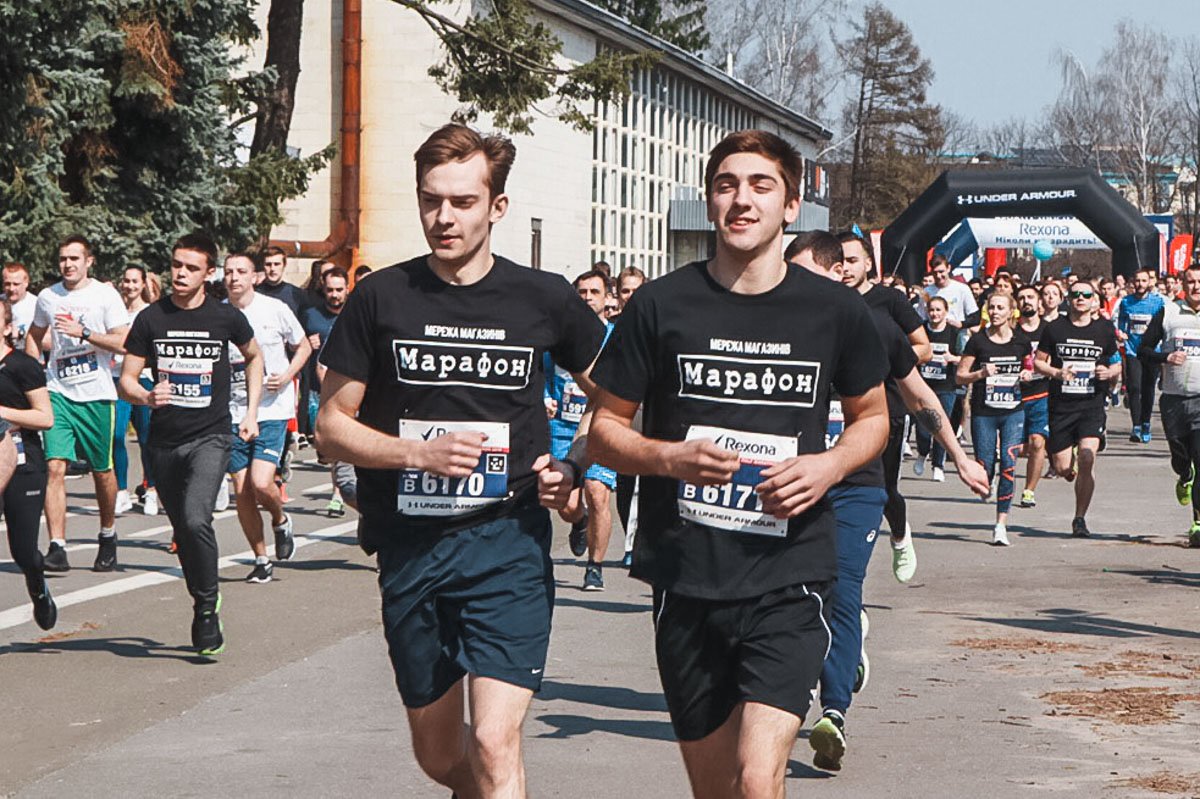 Первый забег прошел а территории ВДНГ 