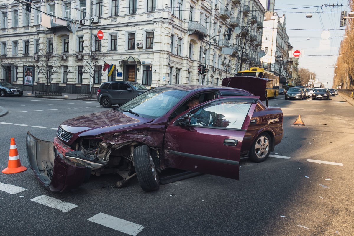 Водитель Opel не пострадал