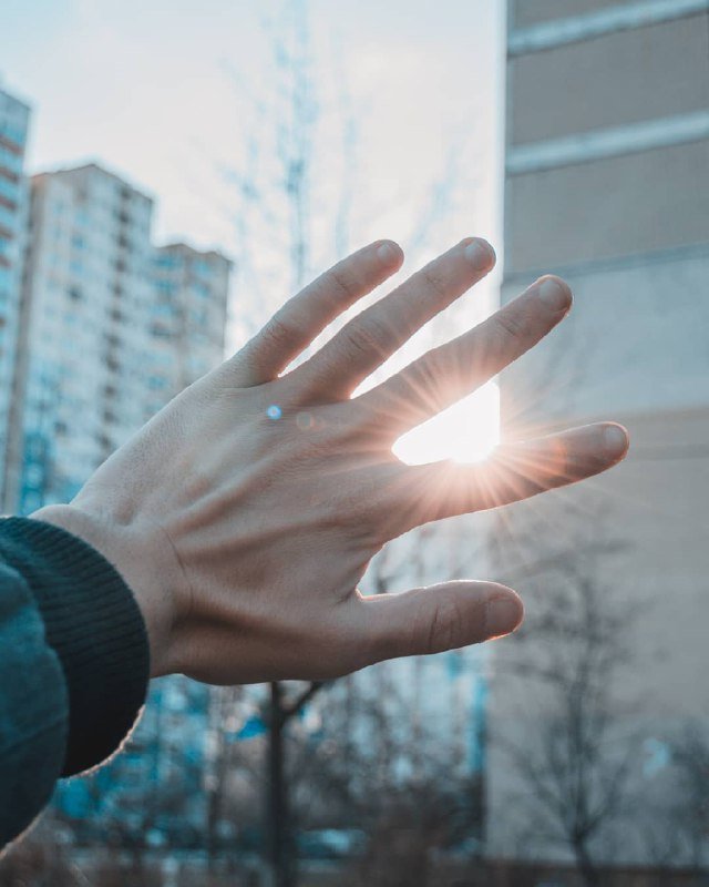 Позвольте солнцу проникнуть в вашу жизнь. Фото: @rostikarts Позвольте солнцу проникнуть в вашу жизнь. Фото: @rostikarts