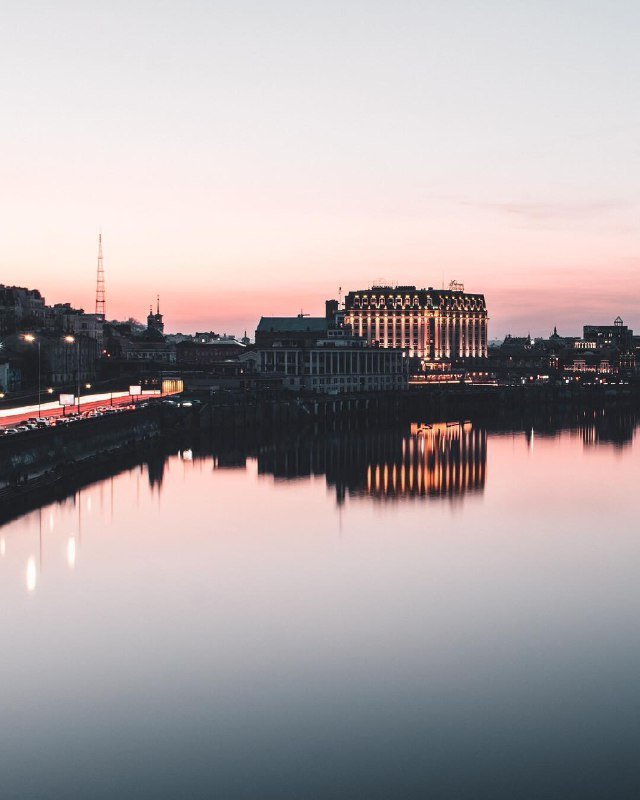 Время романтики. Фото: @vitalik_gilevych Время романтики. Фото: @vitalik_gilevych