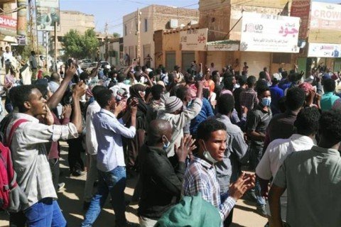 Во время протестов в Судане погибли пять человек Во время протестов в Судане погибли пять человек