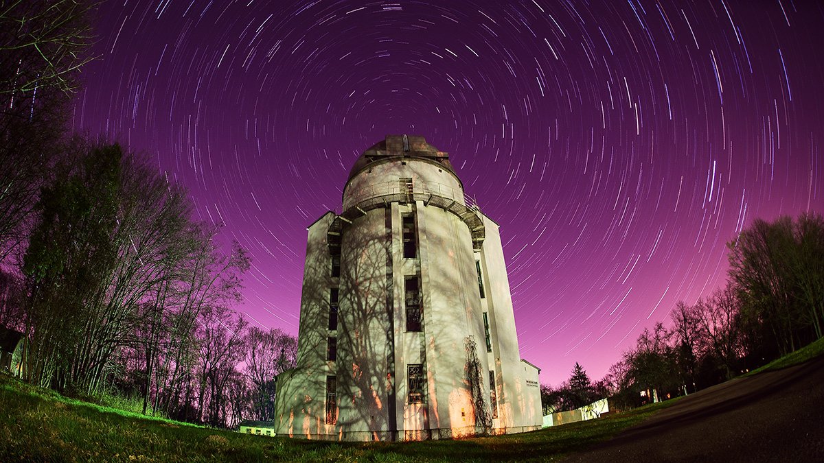 Лекции не всегда скучно, особенно для тех, кого интересует космос Лекции не всегда скучно, особенно для тех, кого интересует космос