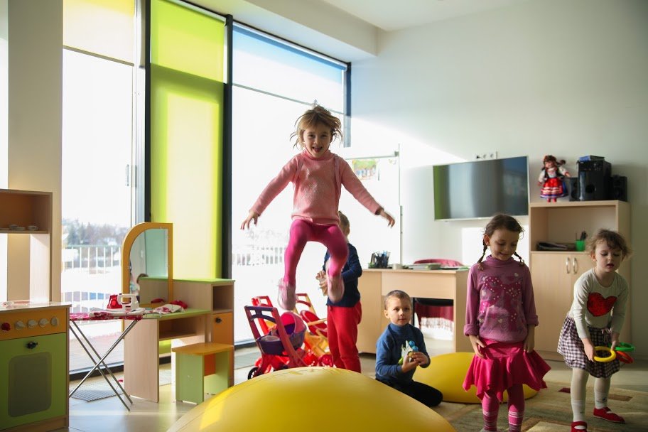 Владимир Гройсман в Днепре обсуждал строительство детских садов и школ 5