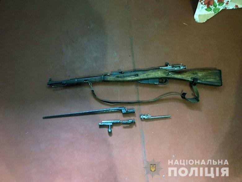 Полицейские изъяли две винтовки Мосина - пехотную и кавалерийскую