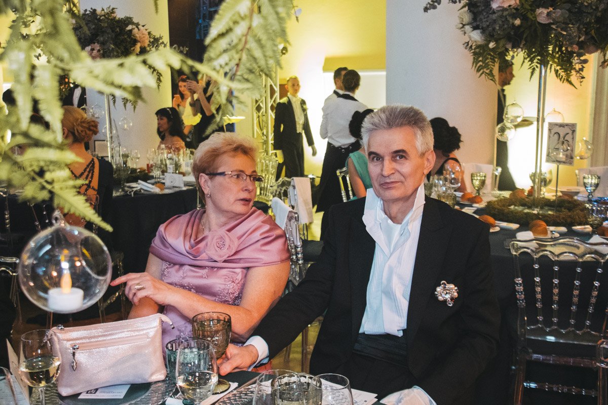 Дирижер оркестра "Киев- классик" Герман Макаренко Дирижер оркестра "Киев- классик" Герман Макаренко