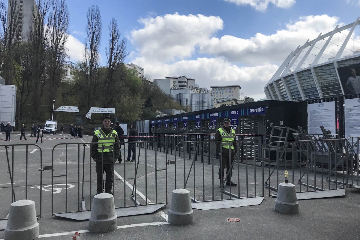 Территорию ограничили