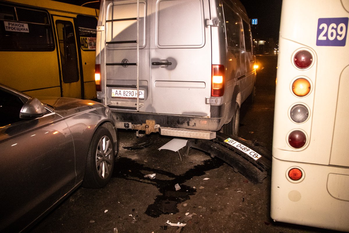 Предварительна причина аварии: резкое торможение грузового Volkswagen