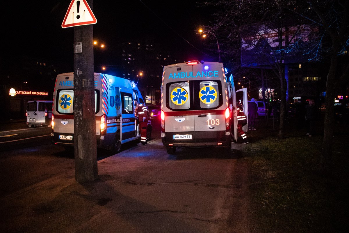 Водителя Renault увезли в больницу