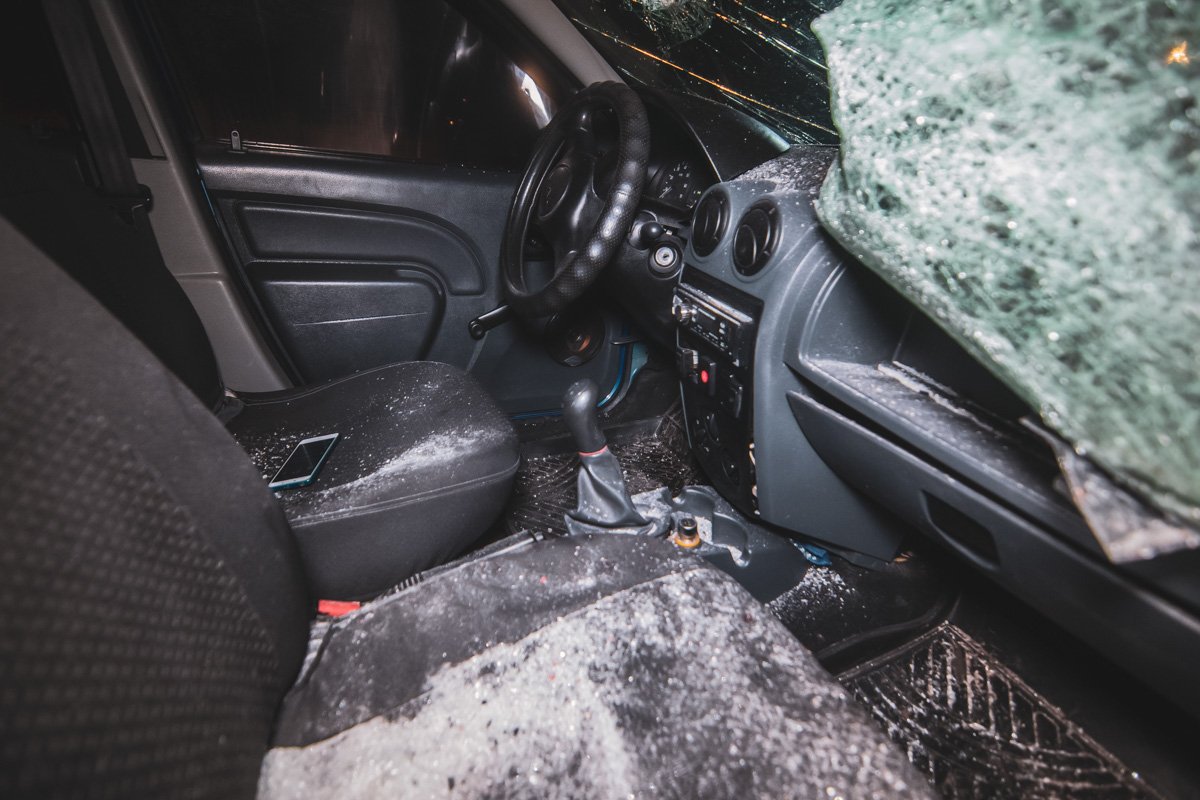 Авария случилась примерно в 00:30 Авария случилась примерно в 00:30