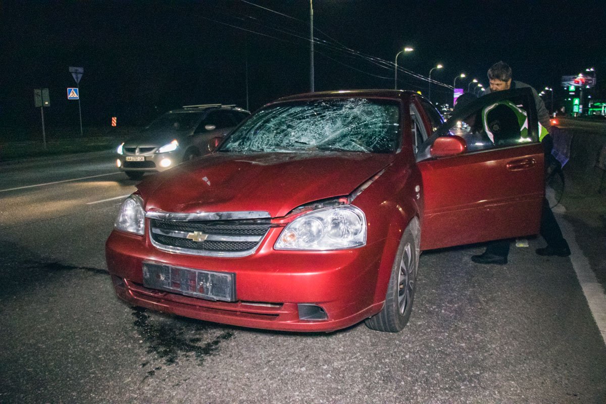 Пешеход перебегал проспект Генерала Ватутина Пешеход перебегал проспект Генерала Ватутина