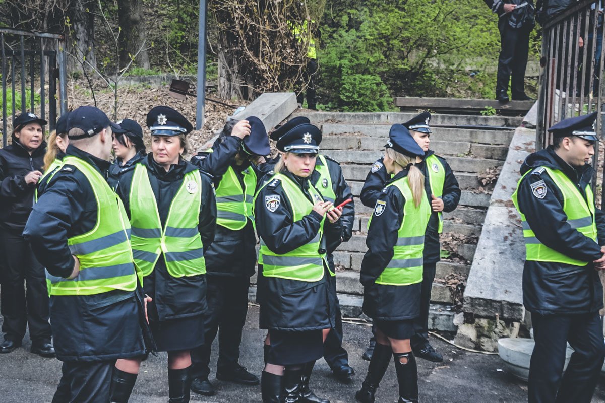 Слабый пол, говорите?