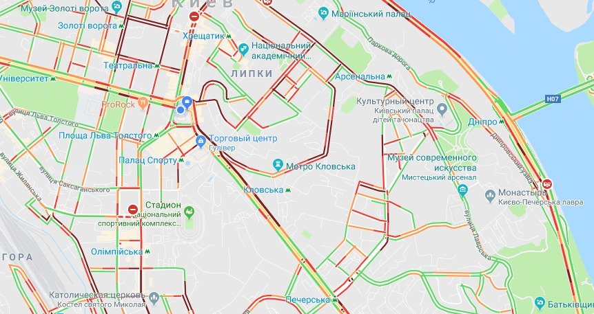 Ситуация на дорогах в центре Киева и на Набережном шоссе