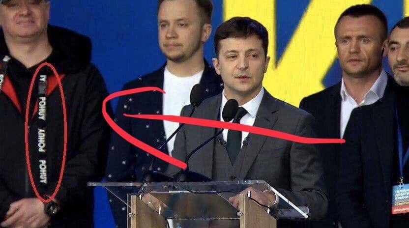 Впрочем, не надо думать, что вся Украина, затаив дыхание, следила за дебатами. Некоторым было просто Впрочем, не надо думать, что вся Украина, затаив дыхание, следила за дебатами. Некоторым было просто