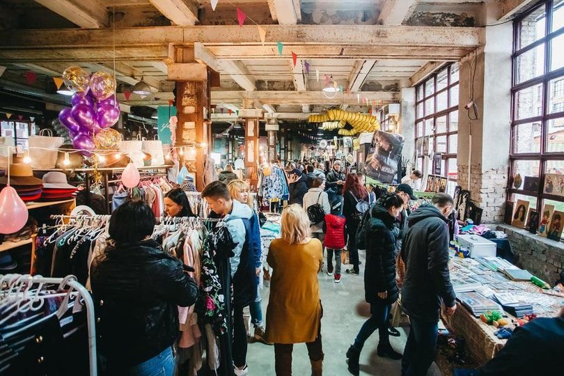 Хорошая музыка и вкусная еда - залог прекрасного вечера