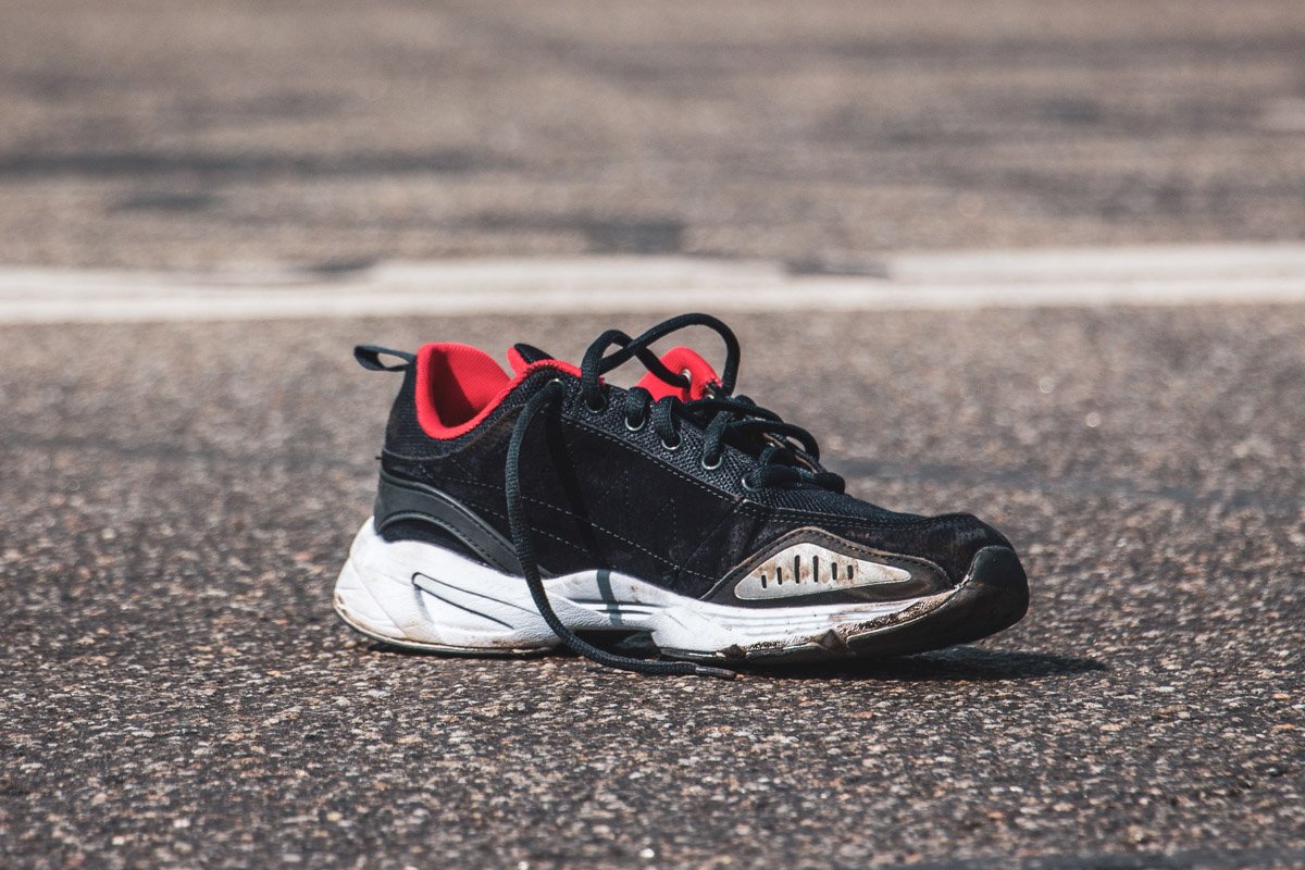 На место происшествия приехали экипаж патрульной полиции и карета скорой помощи