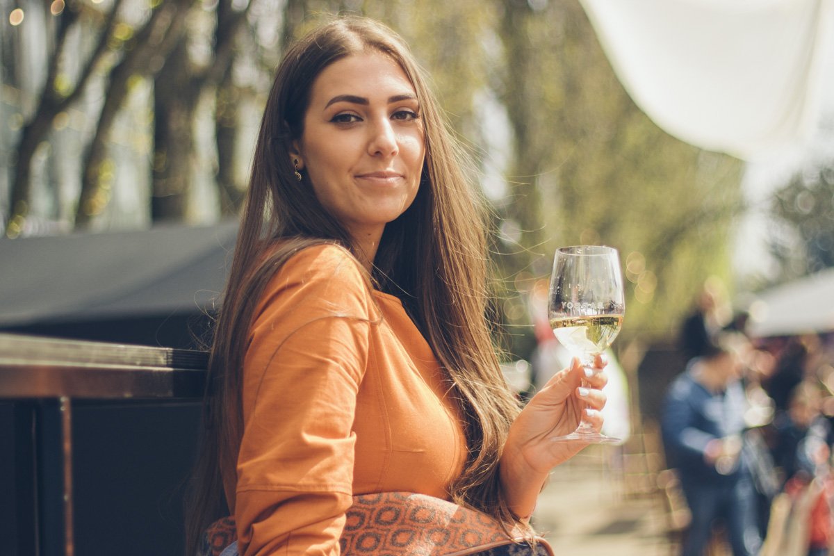 А с бокальчиком игристого, как говорится, вообще идеально