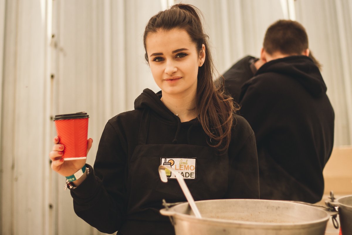 Выпьем же за хорошее настроение!