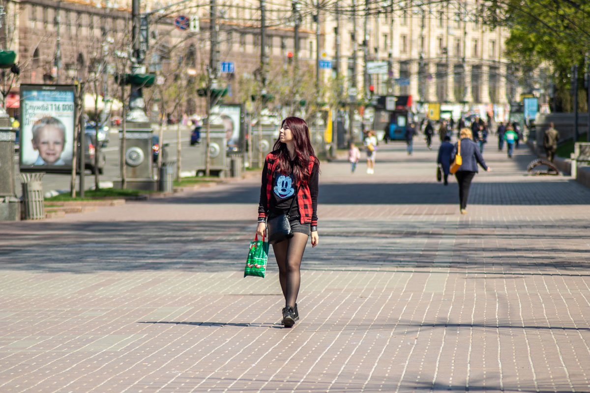 Вообще здорово пройтись в любимой одежде под солнечными лучами с осознанием собственной неотразимости Вообще здорово пройтись в любимой одежде под солнечными лучами с осознанием собственной неотразимости