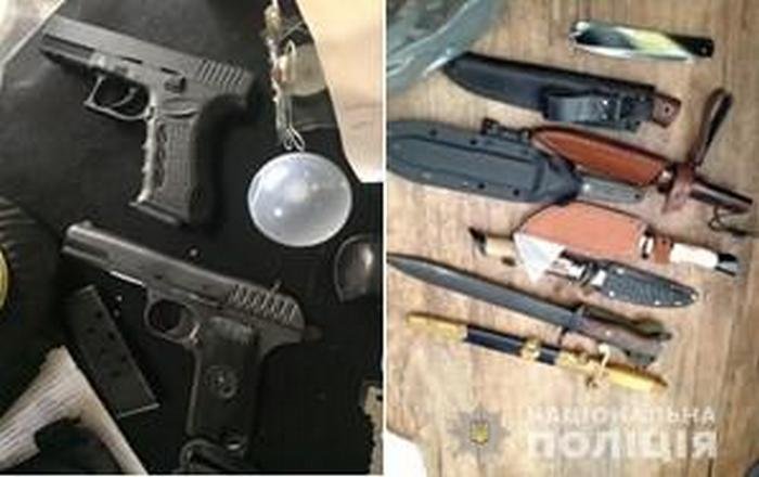 В Киеве задержали преступную группировку В Киеве задержали преступную группировку