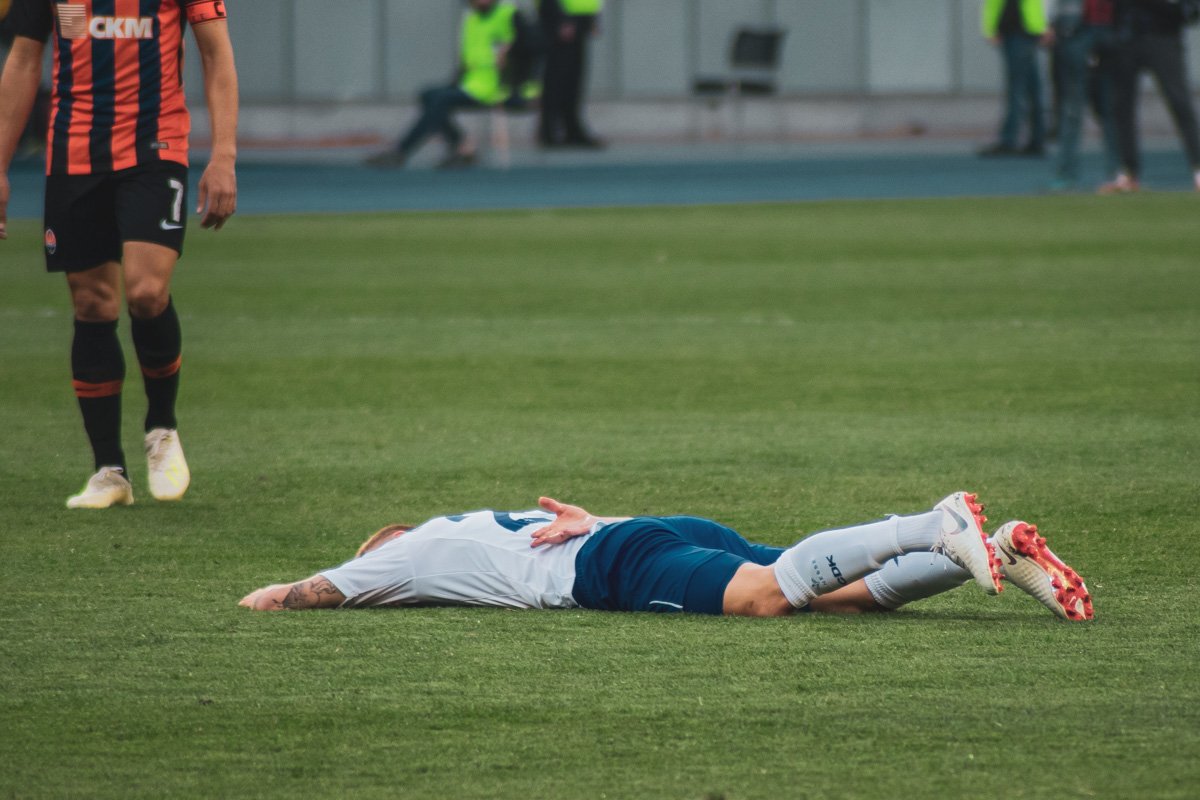 Доставалось на поле как игрокам "Динамо"...