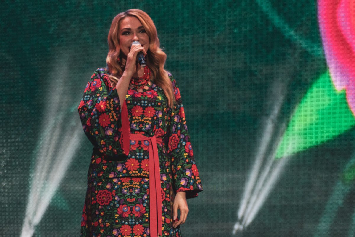 Ольга Сумская порадовала своим выступлением на благотворительном фестивале