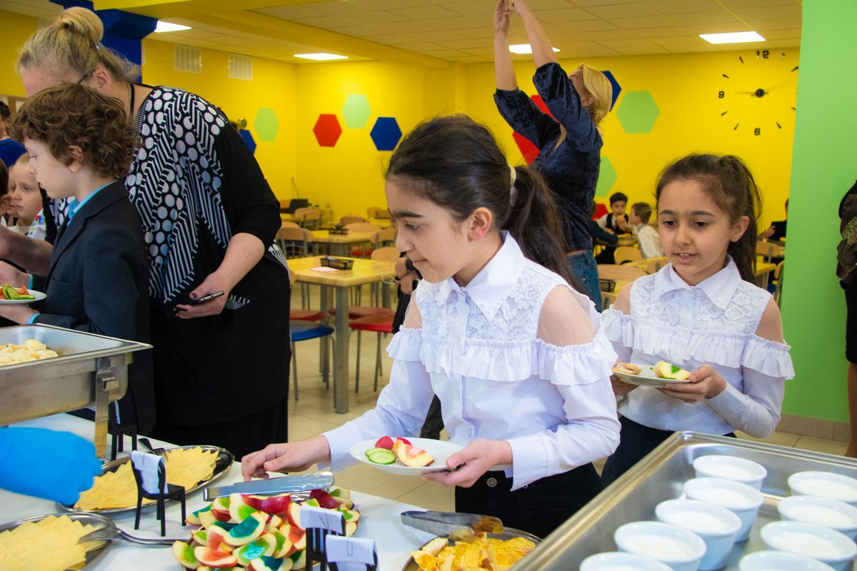 По прогнозам Мондриевского новая система питания во всех школах Киева заработает через 1-2 года