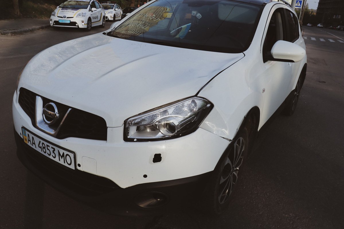 Ребенок переходил дорогу на пешеходном переходе