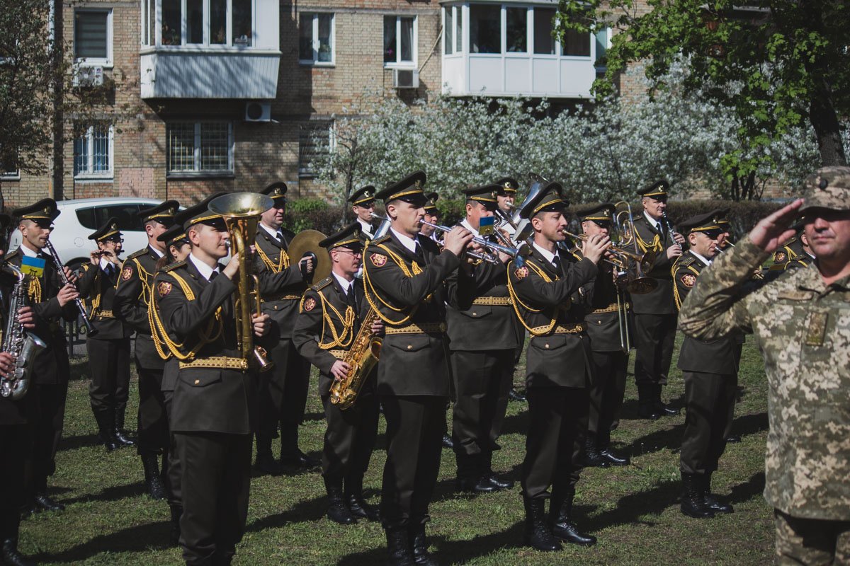 Гимн Украины от такого оркестра звучит более чем торжественно!