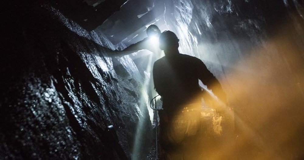 Взрыв унес жизни 17 шахтеров