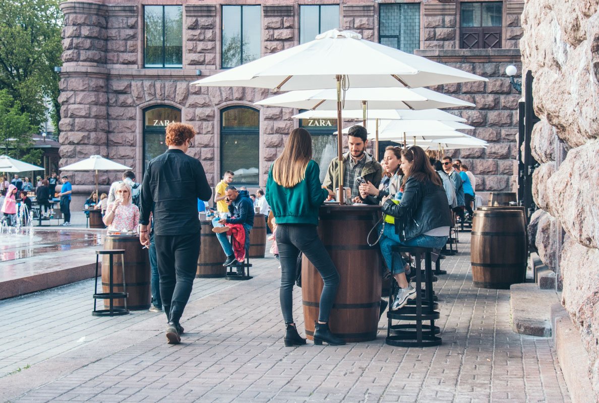 Настроение создают люди