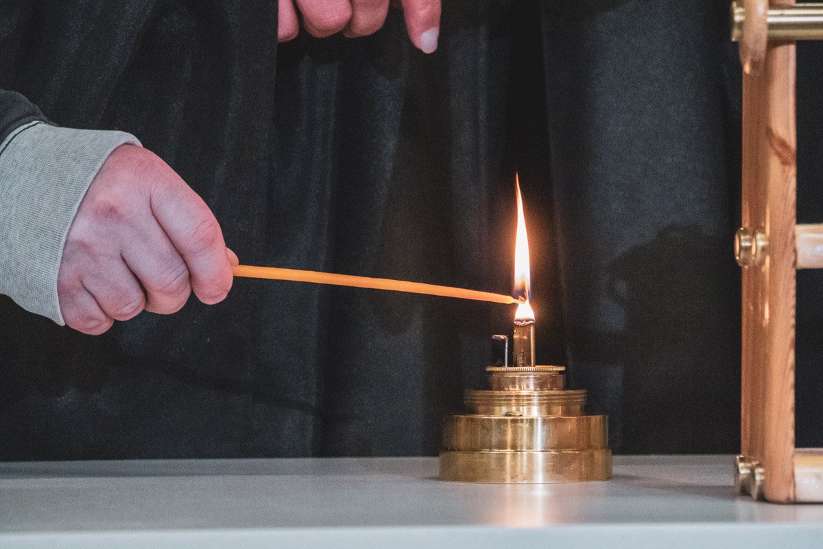 В субботу, 27 апреля, в 14:30 по киевскому времени в храме Гроба Господня в Иерусалиме сошел Благодатный огонь В субботу, 27 апреля, в 14:30 по киевскому времени в храме Гроба Господня в Иерусалиме сошел Благодатный огонь