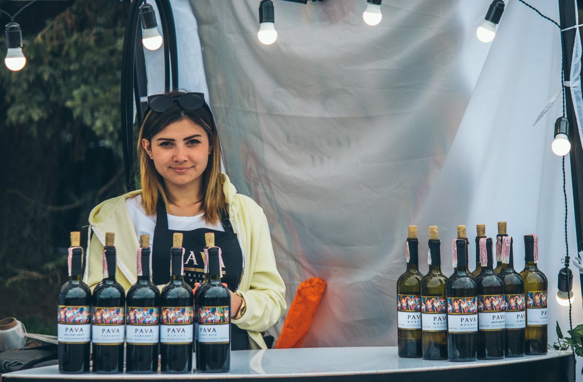 А для увеселения можно выпить бокальчик вина А для увеселения можно выпить бокальчик вина